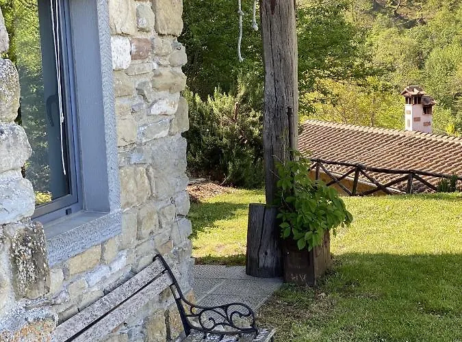 Attulaio Nyaraló Vicchio